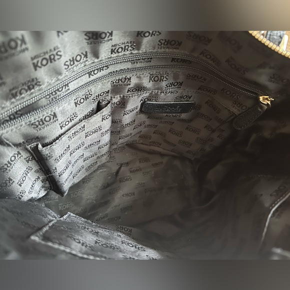 Michael Kors Signature East West Jaquard Top Zip Tote - Picture 2 of 5